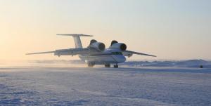 Flugexpedition: BARNEO Ice Camp und der Nordpol Flugexpedition: BARNEO Ice Camp und der Nordpol