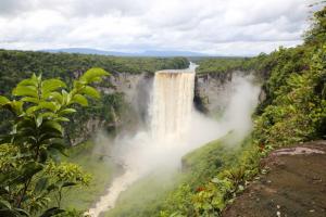 Suriname - Guyana - Französisch-Guyana - Drei Guyanas auf einen Streich